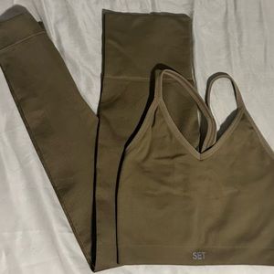 Set Active SET (top and bottom)